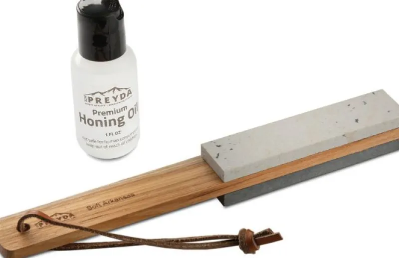 RH Preyda Sharpeners|Flies>Natural Arkansas Double Sided Paddle Stone with Oil