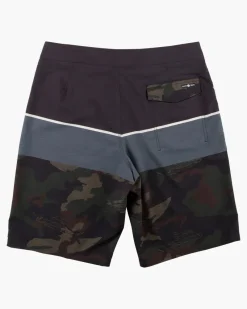 Salty Crew Shorts, Pants And Waders|Flies>Stacked Boardshort Camo